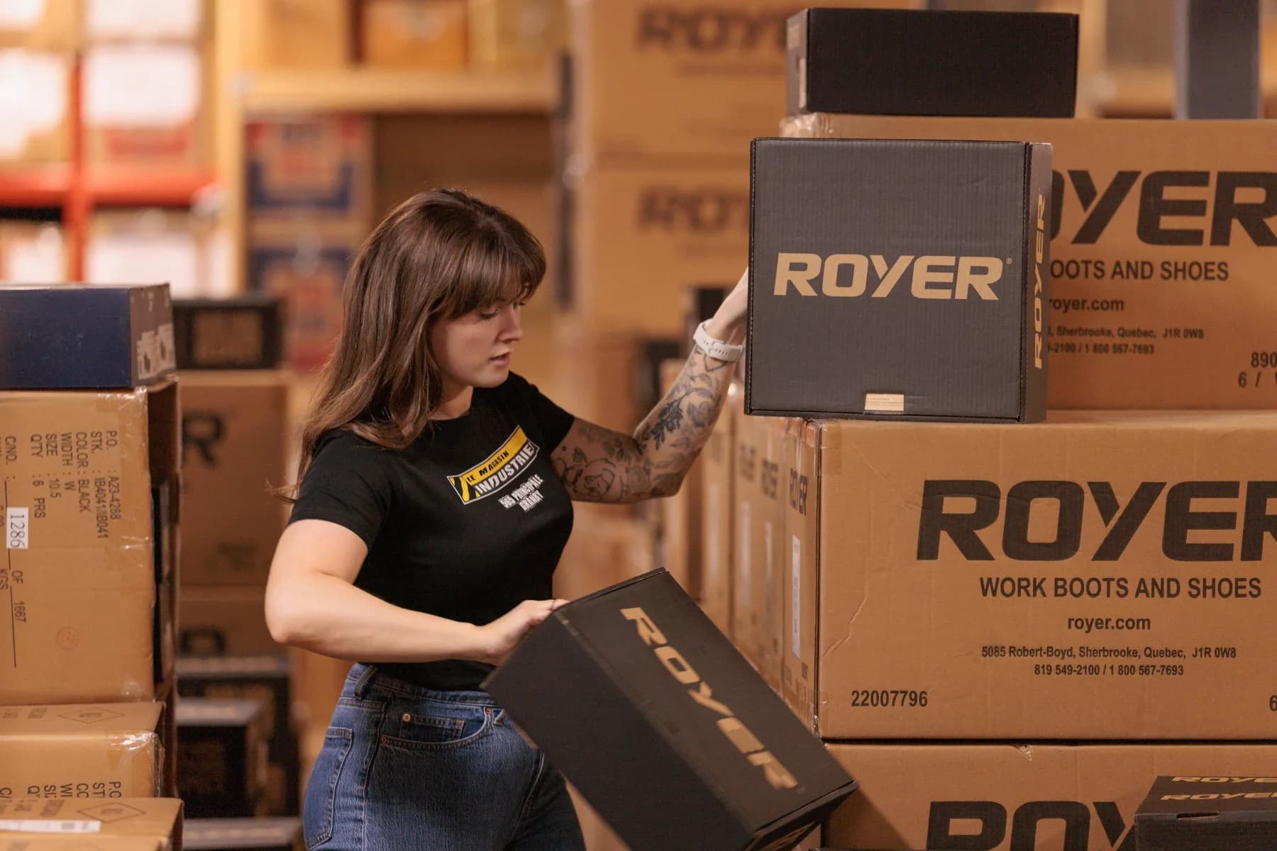 Présentoir de chaussures de travail Royer en boutique